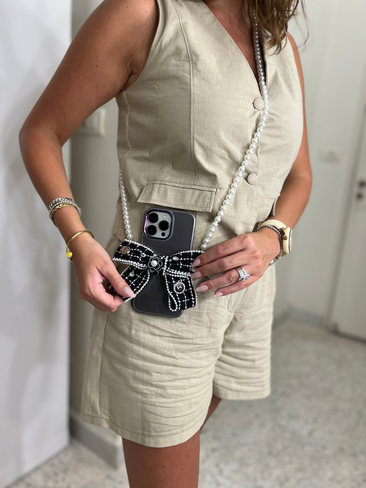 Luxury Pearl Phone Strap with Silver Crystal Holder